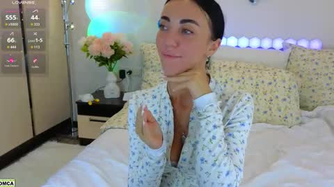 Katya online show from September 18, 2025, 8:44 pm