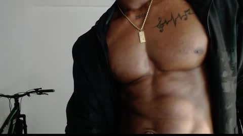 Drake 23 online show from April 5, 2026, 2:47 pm