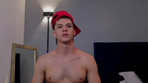 drake_carter1 online show from April 14, 2026, 1:44 am