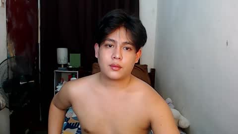 drakehugecock69 online show from October 1, 2025, 2:12 pm