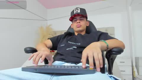 Snapshot of drakostone chatting on April 2, 2026, 9:12 pm Drako online show from April 2, 2026, 9:12 pm