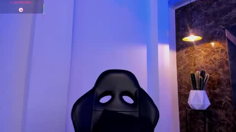 Snapshot of draven_marceaux chatting on April 25, 2026, 1:41 pm Draven online show from April 25, 2026, 1:41 pm