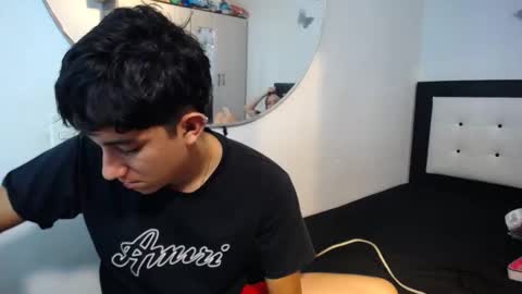 -- nicolle and jhon -- online show from November 27, 2025, 6:37 am