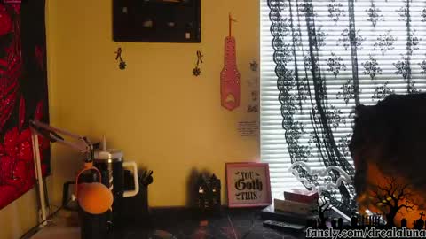 Goddess Drea online show from April 13, 2026, 3:50 pm