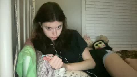 Snapshot of dream1girl_ chatting on June 12, 2026, 12:53 am ur dream girl online show from June 12, 2026, 12:53 am