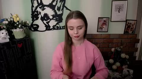 Snapshot of dream_mari chatting on January 9, 2026, 7:55 am Mari online show from January 9, 2026, 7:55 am