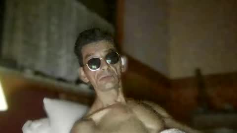 Snapshot of dreambob chatting on November 26, 2025, 2:12 am Dreambob online show from November 26, 2025, 2:12 am