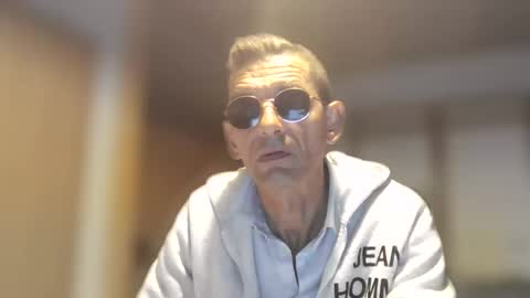 Dreambob online show from June 11, 2026, 2:53 am