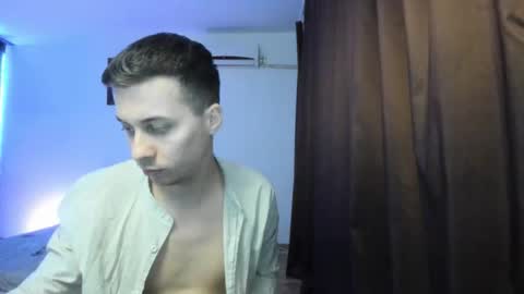 Snapshot of dreamboy240 chatting on April 26, 2026, 6:38 pm Johnny online show from April 26, 2026, 6:38 pm