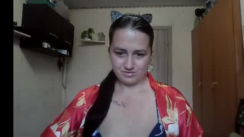 dreamiebelle online show from September 30, 2025, 6:40 am