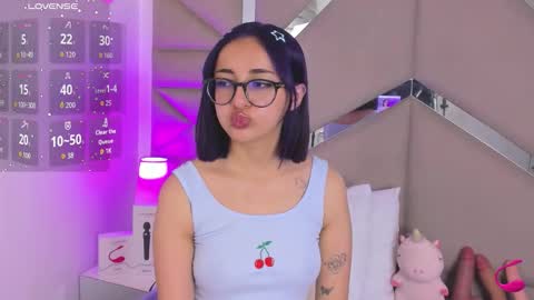 Snapshot of dreammy_kitty chatting on February 4, 2026, 1:28 pm dreammy_kitty online show from February 4, 2026, 1:28 pm