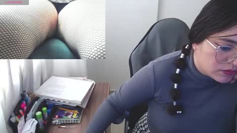  Catalina  online show from December 1, 2024, 8:09 pm