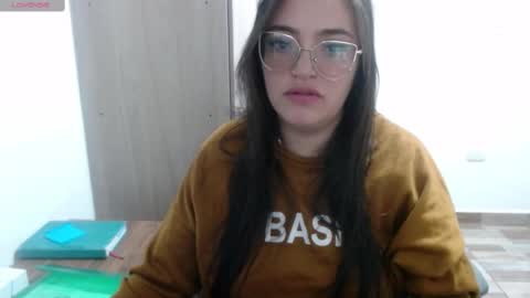  Catalina  online show from September 23, 2025, 5:10 am