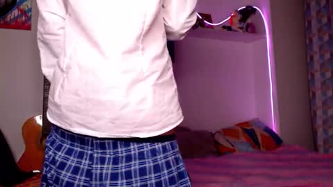 Snapshot of dreamyadam chatting on November 26, 2025, 7:37 pm Adam Dream online show from November 26, 2025, 7:37 pm