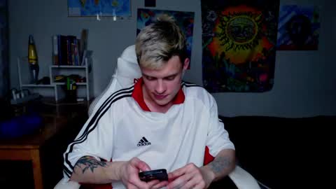 Adam Dream online show from April 25, 2026, 3:31 pm