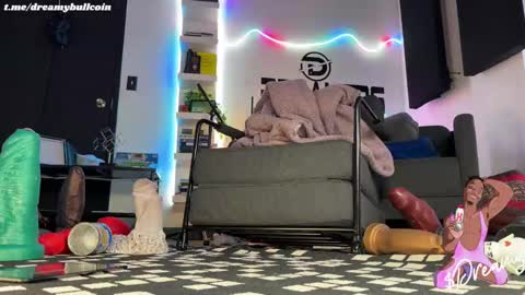 Dreamy online show from December 16, 2024, 11:50 pm