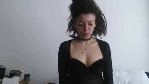 Snapshot of dreamylatina chatting on January 17, 2026, 2:33 pm DreamyLatina online show from January 17, 2026, 2:33 pm