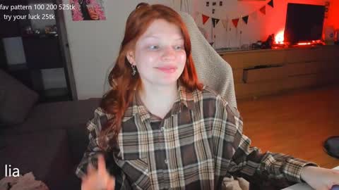 my name is Lia online show from February 7, 2025, 11:45 pm