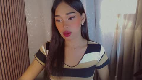 Dreyana online show from July 27, 2026, 4:03 pm