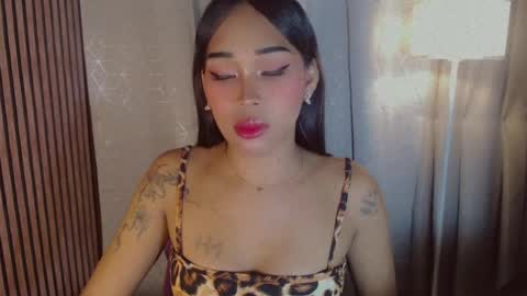 Dreyana online show from July 28, 2026, 5:01 pm