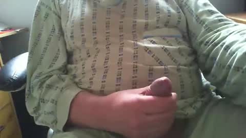 Snapshot of drilledragon chatting on February 4, 2026, 9:15 am drilledragon online show from February 4, 2026, 9:15 am