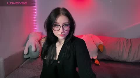 Snapshot of drillhouse_ chatting on December 23, 2024, 10:33 pm Tara Sonny online show from December 23, 2024, 10:33 pm