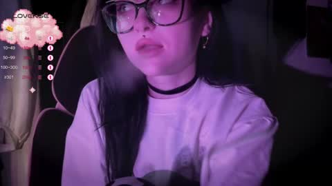 Snapshot of drillhouse_ chatting on September 29, 2025, 1:44 am Tara Sonny online show from September 29, 2025, 1:44 am