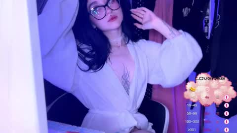 Snapshot of drillhouse_ chatting on October 18, 2025, 4:04 am Tara Sonny online show from October 18, 2025, 4:04 am