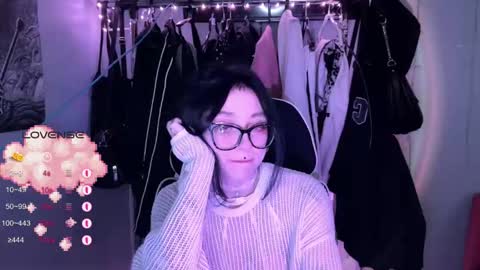 Snapshot of drillhouse_ chatting on October 26, 2025, 2:45 pm Tara Sonny online show from October 26, 2025, 2:45 pm