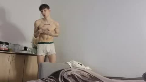 Snapshot of drinklinov chatting on December 18, 2025, 2:34 pm Mark online show from December 18, 2025, 2:34 pm