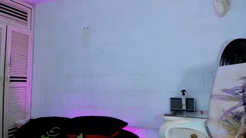 drippyorlove online show from March 15, 2026, 6:58 pm