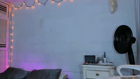 drippyorlove online show from May 19, 2026, 5:41 pm