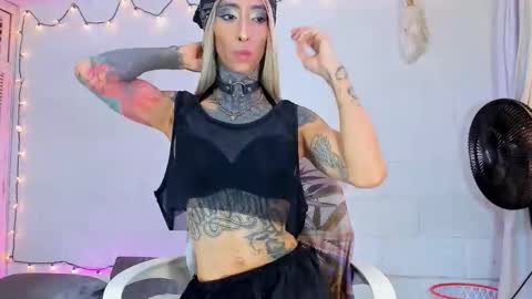 drippyorlove online show from May 23, 2026, 3:27 pm