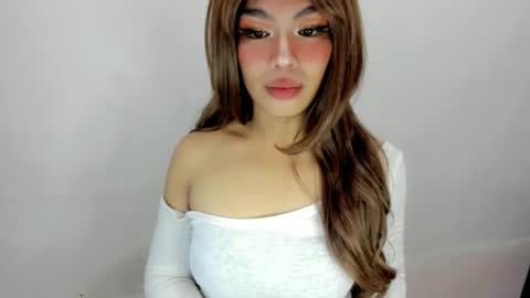 miss. Erika online show from September 22, 2025, 1:02 pm