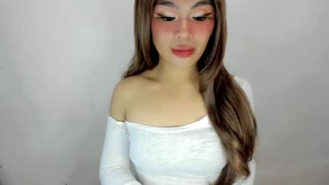 miss. Erika online show from October 1, 2025, 8:09 am