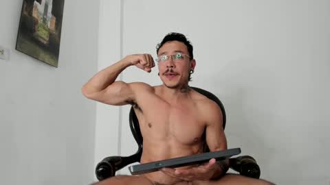 drizsx online show from February 14, 2025, 7:02 pm