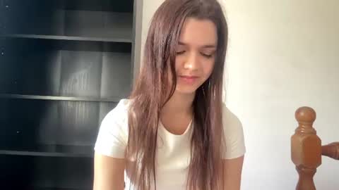 Snapshot of drizzlepuff chatting on July 14, 2026, 12:11 pm Anna online show from July 14, 2026, 12:11 pm