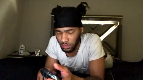 Snapshot of drobbb656 chatting on November 8, 2025, 11:32 am 2xTheTrouble online show from November 8, 2025, 11:32 am