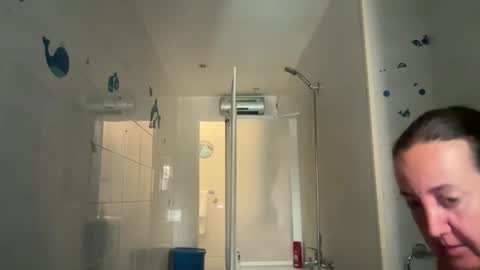 Dr. Resa online show from October 1, 2025, 8:09 am