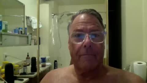 drummersrock92118 online show from April 1, 2026, 6:03 am