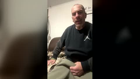 dryjerkoff online show from December 17, 2025, 4:29 am