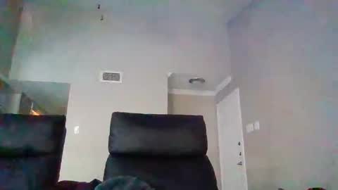 Snapshot of dsmoov_ chatting on November 4, 2025, 7:57 pm SmoovFanz online show from November 4, 2025, 7:57 pm