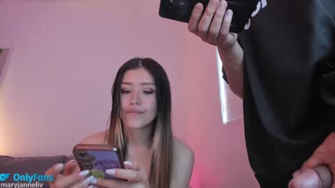 Charlie  Janne online show from October 1, 2025, 9:54 pm