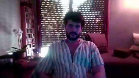 Snapshot of dubidubb chatting on August 5, 2026, 4:32 pm dubidubb online show from August 5, 2026, 4:32 pm
