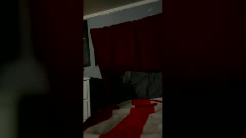 Snapshot of dugawuga chatting on February 1, 2026, 10:25 am dugawuga online show from February 1, 2026, 10:25 am