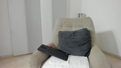 Dulce online show from April 17, 2026, 9:23 am