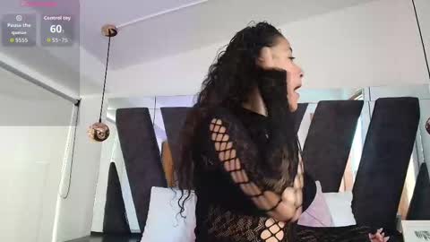  Dulce Candy  online show from September 9, 2025, 12:59 pm