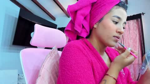 Dulce  online show from December 23, 2024, 5:32 pm