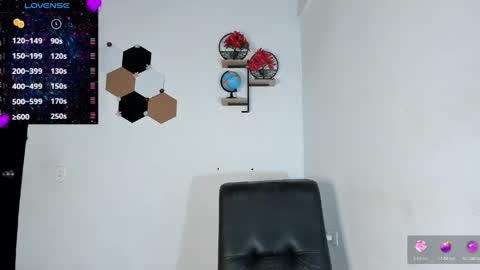 Snapshot of dulce_amor chatting on May 19, 2026, 4:08 am Dulce online show from May 19, 2026, 4:08 am