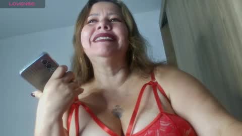 Snapshot of dulce_anahi_ chatting on May 1, 2026, 1:32 am Im Dulce online show from May 1, 2026, 1:32 am